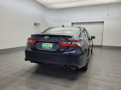 Used 2022 Toyota Camry SE image 7