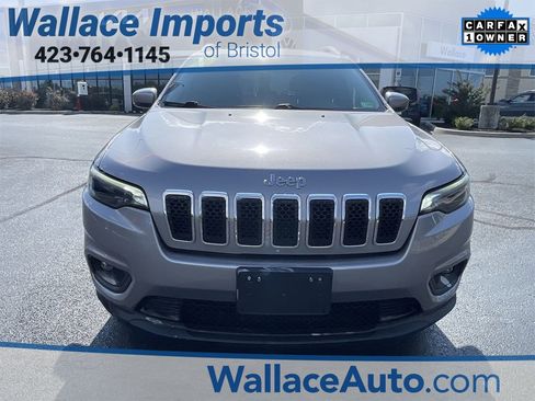 Used 2020 Jeep Cherokee Latitude Plus image 2