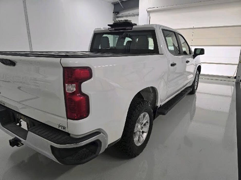 Used 2023 Chevrolet Silverado 1500 W/T w/ Trailering Package AWD/4WD image 10