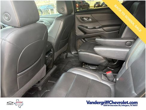 Used 2021 Chevrolet Traverse Premier w/ Redline Edition FWD image 18