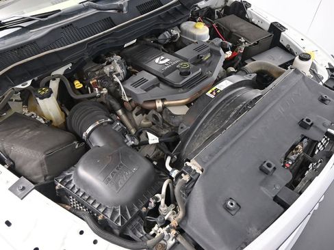 Used 2013 RAM 2500 Laramie w/ Convenience Group image 40