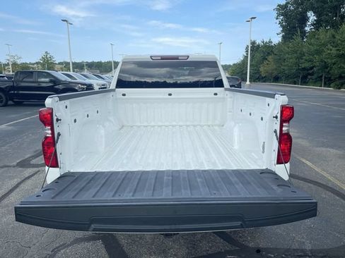 Certified 2023 Chevrolet Silverado 1500 LT AWD/4WD image 24