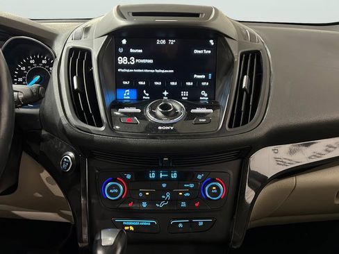 Used 2017 Ford Escape Titanium image 15