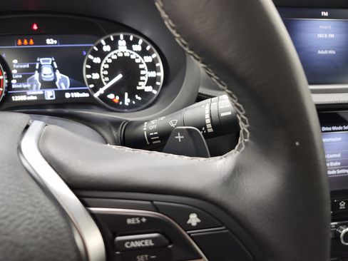 Used 2023 INFINITI QX50 Luxe AWD/4WD image 37