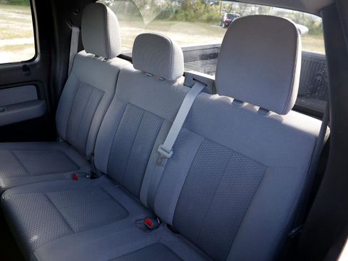 Used 2012 Ford F150 XLT w/ XLT Chrome Pkg image 8