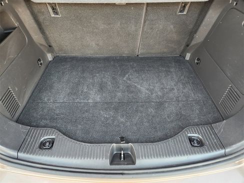 Used 2018 Buick Encore Preferred image 30