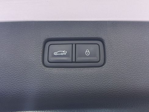 Used 2024 Genesis GV80 2.5T AWD/4WD image 31