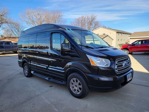 Used 2018 Ford Transit 150 130 Low Roof w/ Exterior Upgrade Package RWD image 1