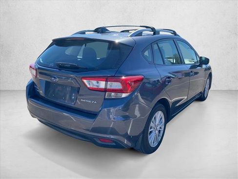 Used 2017 Subaru Impreza 2.0i Premium AWD/4WD image 5