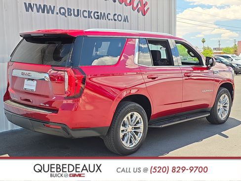 Used 2024 GMC Yukon SLE w/ Gmc Pro Safety Plus Package AWD/4WD image 8