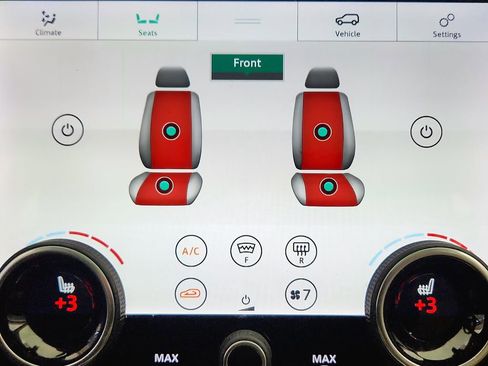 Used 2019 Land Rover Range Rover HSE image 17