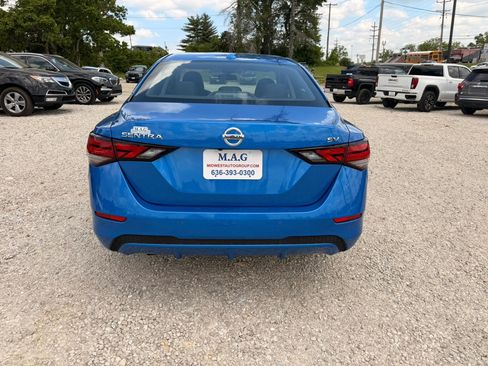 Used 2022 Nissan Sentra SV FWD image 4