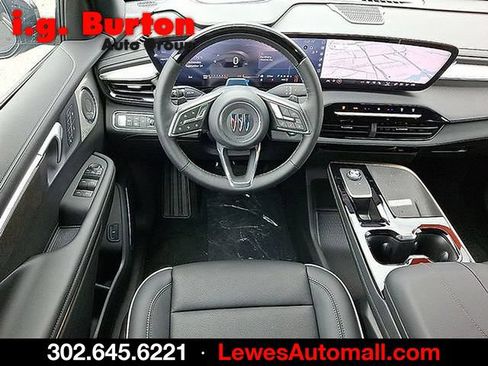 Used 2026 Buick Enclave Avenir w/ Super Cruise Package AWD/4WD image 7