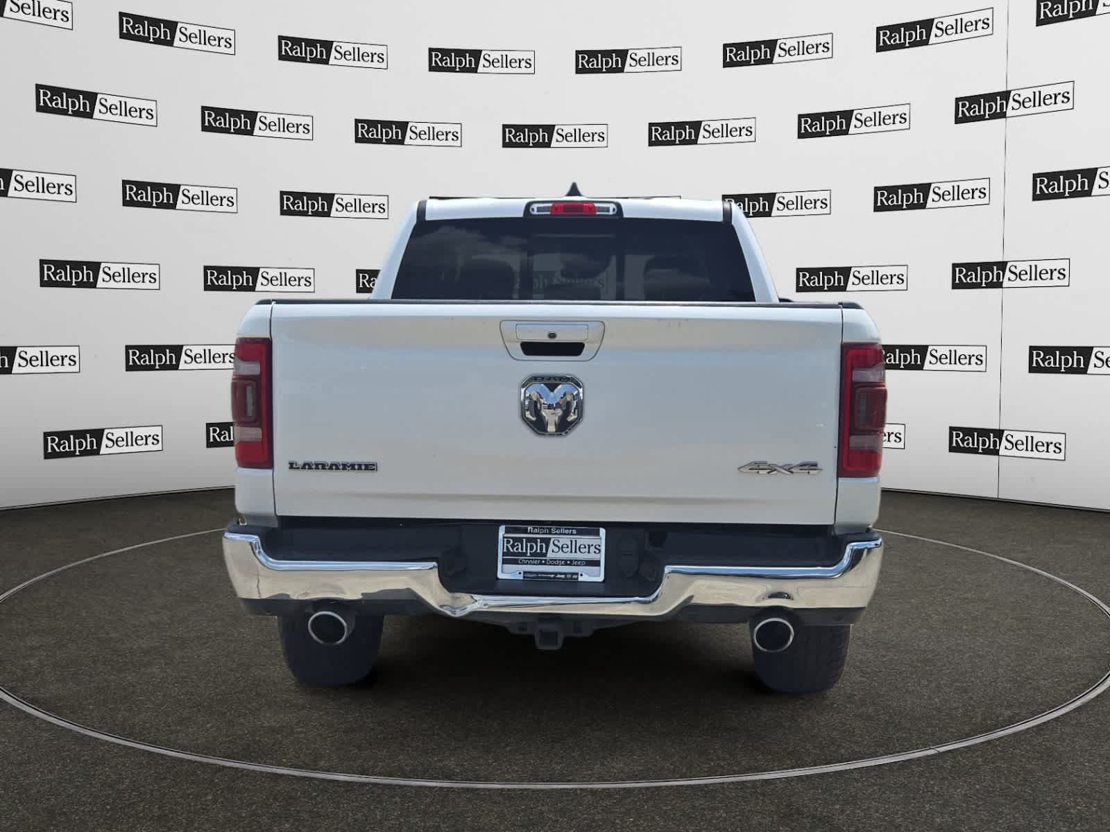 Used 2021 RAM 1500 Laramie AWD/4WD image 5