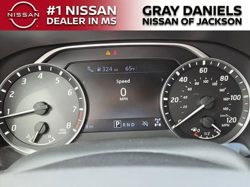 New 2026 Nissan Frontier S image 17