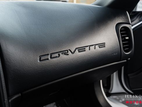 Used 2012 Chevrolet Corvette Coupe image 21