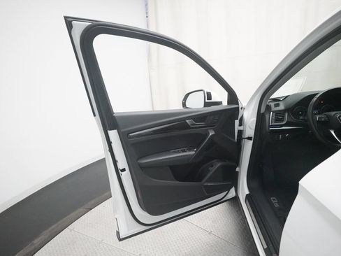 Used 2019 Audi Q5 Prestige AWD/4WD image 28