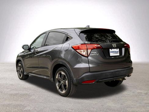 Used 2018 Honda HR-V EX image 7