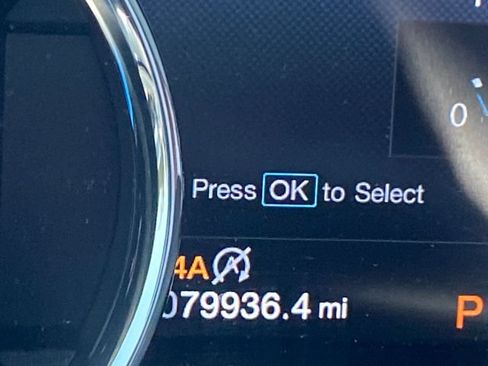 Used 2018 Ford F150 Lariat w/ Equipment Group 502A Luxury AWD/4WD image 16