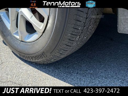 Used 2018 Chevrolet Traverse LT AWD/4WD image 9