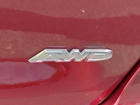 Used 2022 Chrysler Pacifica Touring-L image 42