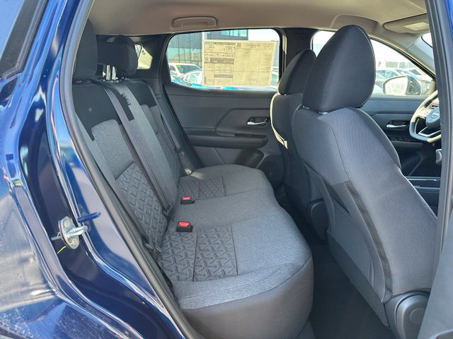 New 2027 Nissan Kicks SV AWD/4WD image 18