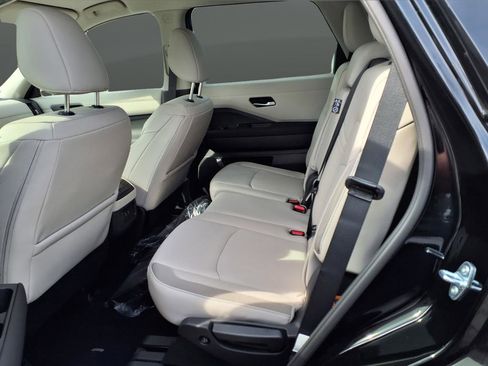 New 2026 Nissan Pathfinder SL AWD/4WD image 46