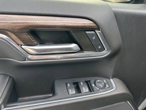 Used 2024 Chevrolet Silverado 1500 LT Trail Boss image 16