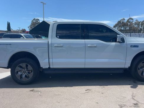 Used 2024 Ford F150 Lightning Lariat AWD/4WD image 4