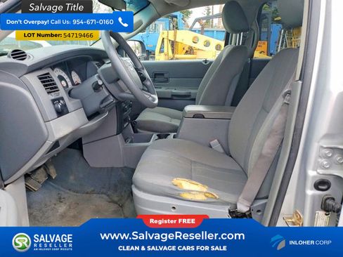 Used 2005 Dodge Durango SXT AWD/4WD image 9