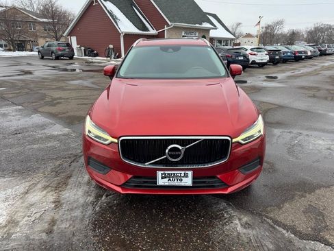 Used 2019 Volvo XC60 T5 Momentum w/ Protection Package Premier AWD/4WD image 16