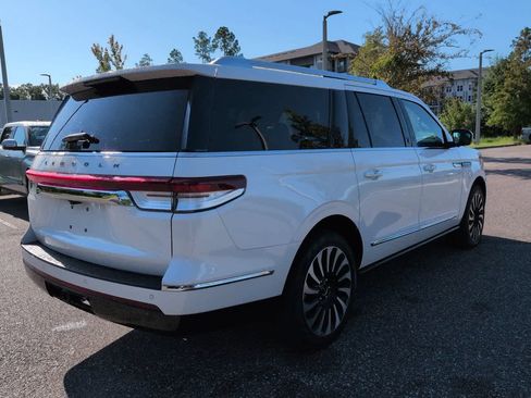 Used 2022 Lincoln Navigator L Black Label AWD/4WD image 6