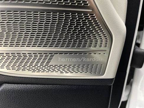 Used 2025 Hyundai Palisade Calligraphy image 30