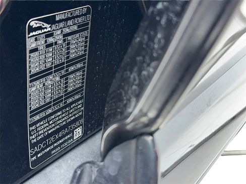 Used 2024 Jaguar F-PACE R-Dynamic S image 58