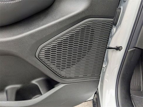 New 2025 Jeep Grand Cherokee L Altitude image 12