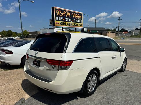 Used 2016 Honda Odyssey SE image 3