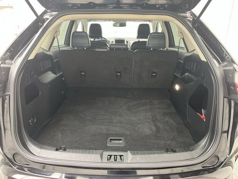 Used 2023 Ford Edge SEL w/ Sport Appearance Package image 27