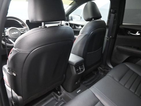 Used 2024 Kia Forte GT w/ GT2 Package image 12