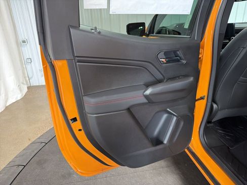 New 2026 Chevrolet Colorado Z71 w/ Technology Package AWD/4WD image 17