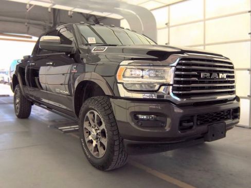 Used 2019 RAM 2500 Limited AWD/4WD image 2