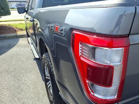 Used 2022 Ford F150 Lariat w/ Tow Technology Package image 22