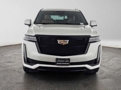 Used 2021 Cadillac Escalade ESV Sport w/ Driver Assist Tech Package AWD/4WD image 8