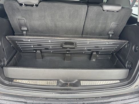 Used 2018 Chevrolet Tahoe LT image 27