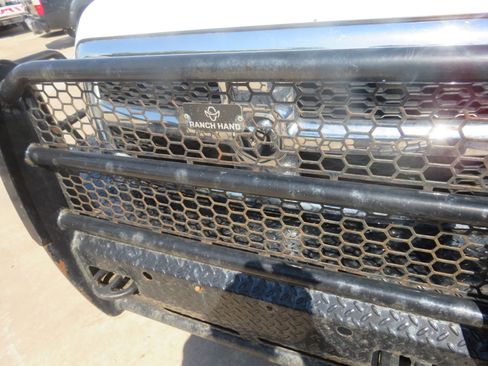 Used 2018 RAM 3500 Tradesman w/ Chrome Appearance Group image 37