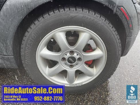 Used 2010 MINI Cooper Convertible FWD image 28