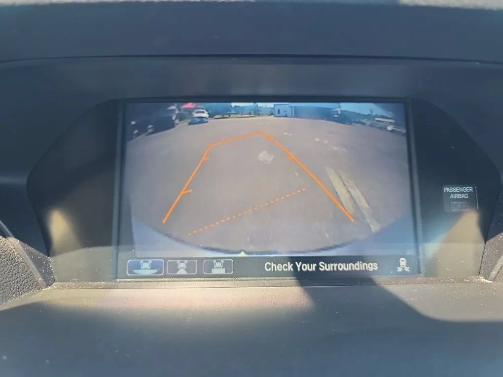 Used 2017 Acura ILX FWD image 31