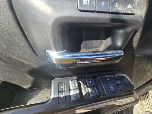 Used 2015 Chevrolet Silverado 1500 LTZ Z71 w/ LTZ Plus Package image 18