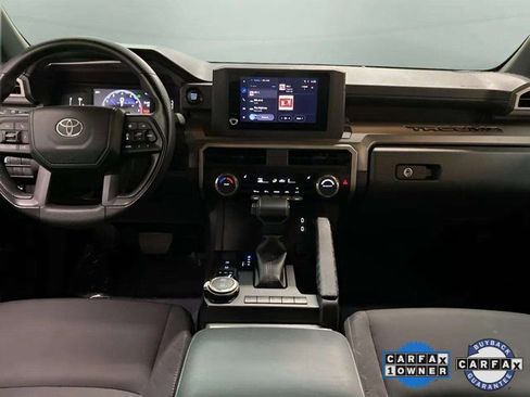 Used 2024 Toyota Tacoma SR5 image 9