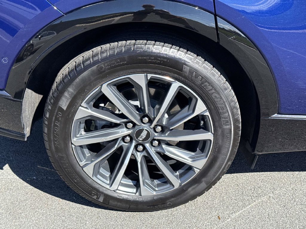 Certified 2024 Cadillac Lyriq Sport AWD/4WD image 14