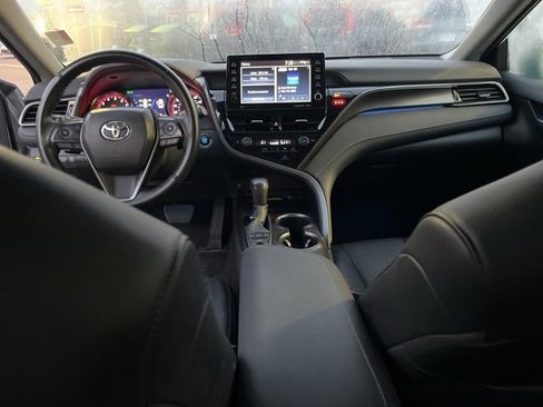 Used 2024 Toyota Camry XSE image 16